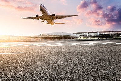 1、面向全国招收应、往届高中毕业生